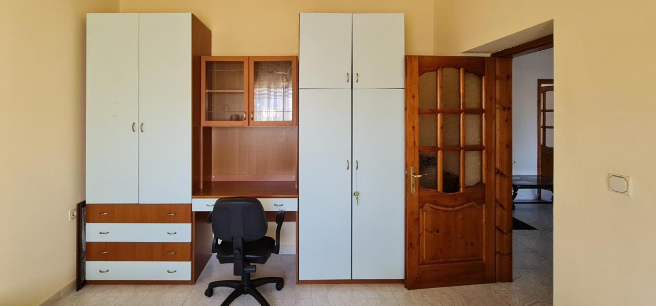 Fabio'S Apartment Вльора Екстер'єр фото
